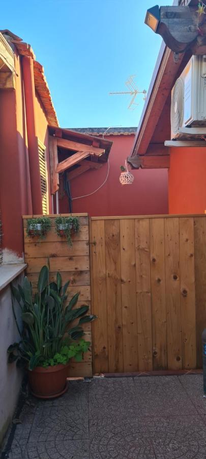 Mini Casetta Apartman Fiumicino Kültér fotó